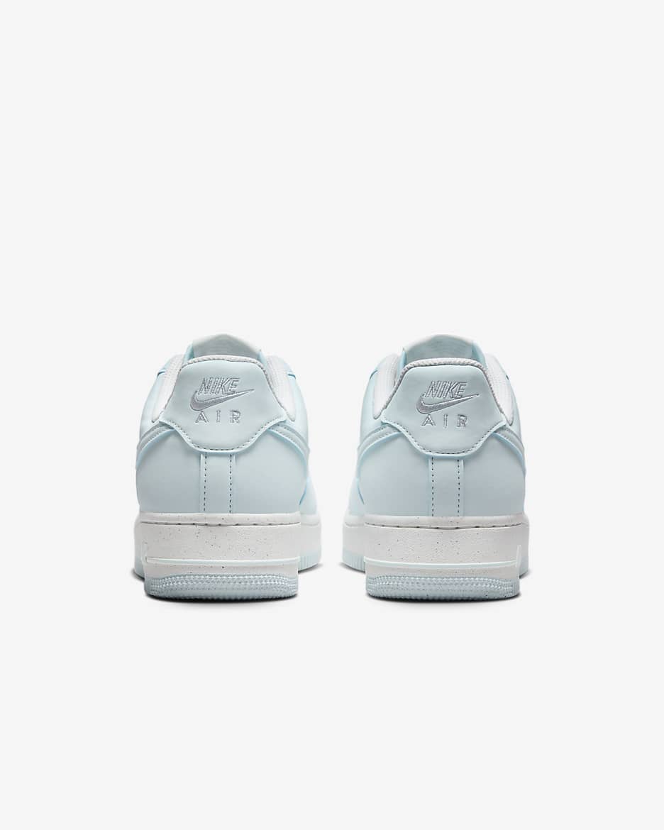 Nike Air Force 1 07 SE Suede Damenschuh. Nike CH